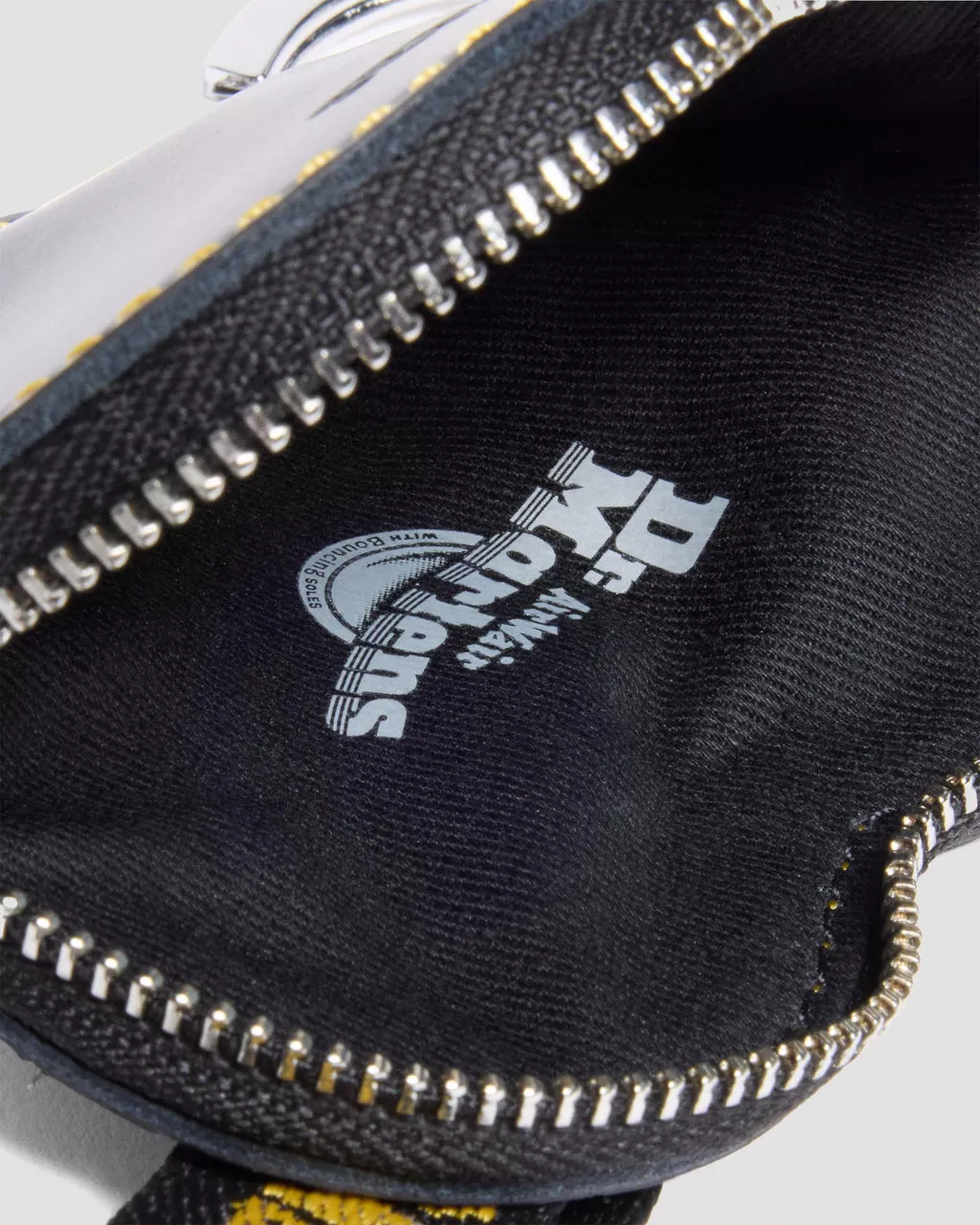 Dr. Martens Heart Leather Purse - Image 8