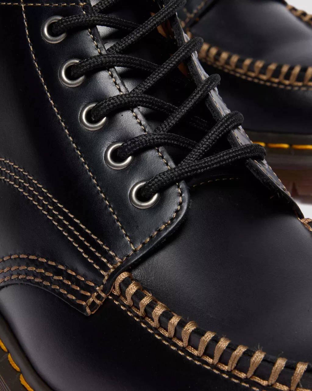Dr. Martens Lowell Chukka Black Boot - Image 3