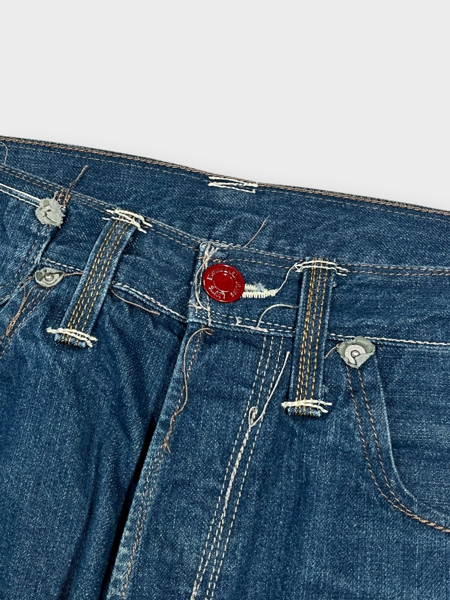 Levi’s Engineered SS 2009 Denim Shorts - Image 3